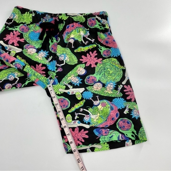Rick And Morty Never Worn NWT Drawstring‎ Cotton Bermuda Shorts - Picture 3 of 6